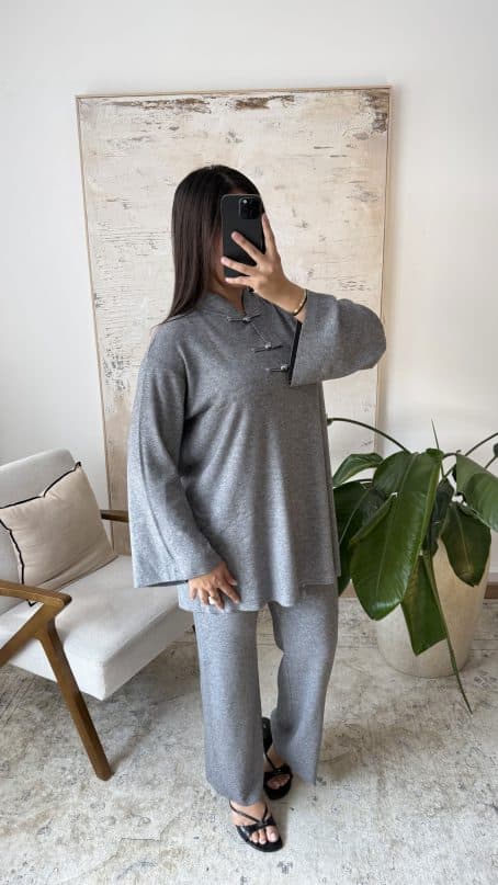 Ensemble en laine avec boutons Japonais – Image 4