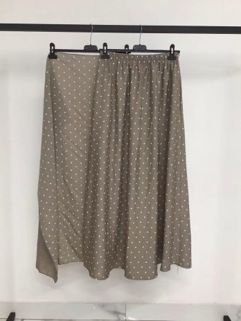 Jupe et foulard carré assortit