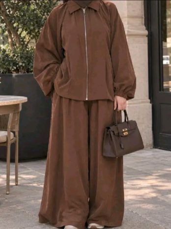 Ensemble fluide veste à zip et pantalon